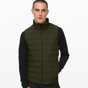 Lululemon Men’s Navigation Down Vest - M